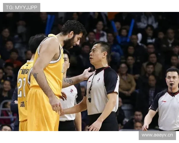 NBA裁判严抓的非法掩护：哪些动作会被吹罚违例？